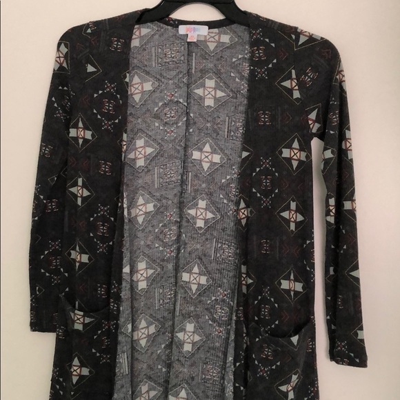 LuLaRoe Sweaters - LulaRoe Sarah cardigan